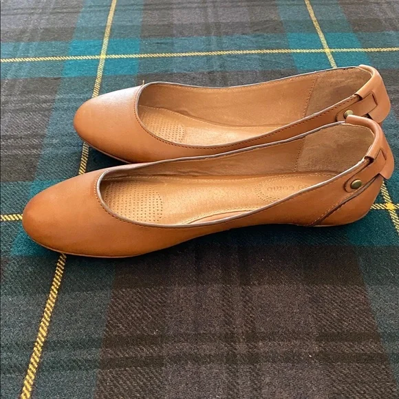 Corso Como Flats - Picture 6 of 9